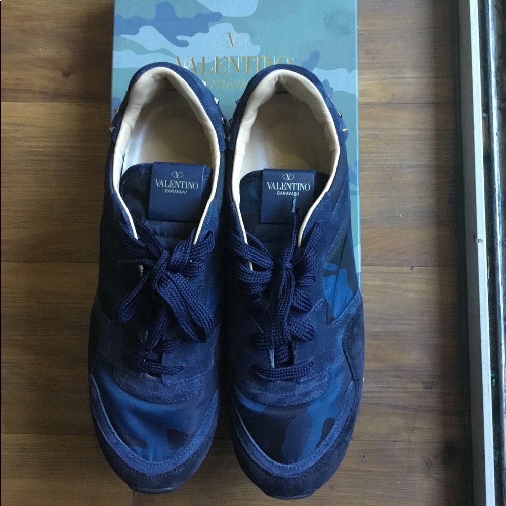 Valentino Sneakers